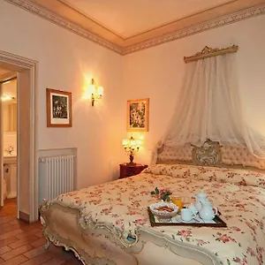 Lombardi 3*, Camaiore Italien